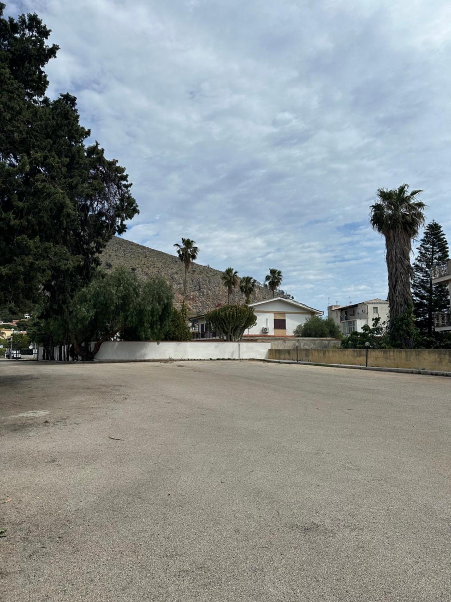 פלרמו Villa Sara Mondello Garden Level מראה חיצוני תמונה